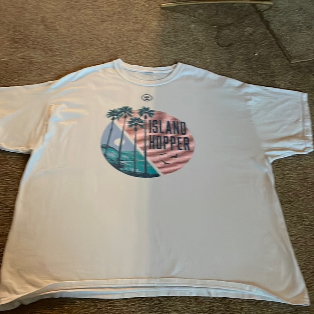 Royal Caribbean island, hopper, T-shirt, XL